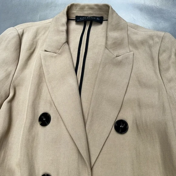 Zara Masculine Double Breasted Coat - Picture 2 of 4